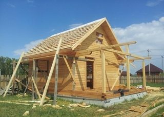 Фото процесса строительства бань с мансардой в Уфе